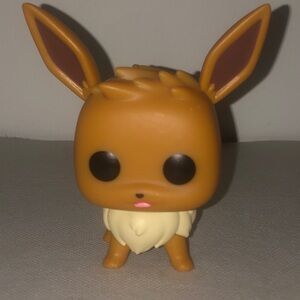 Funko Eevee Collectible Figure - Brown and Cream